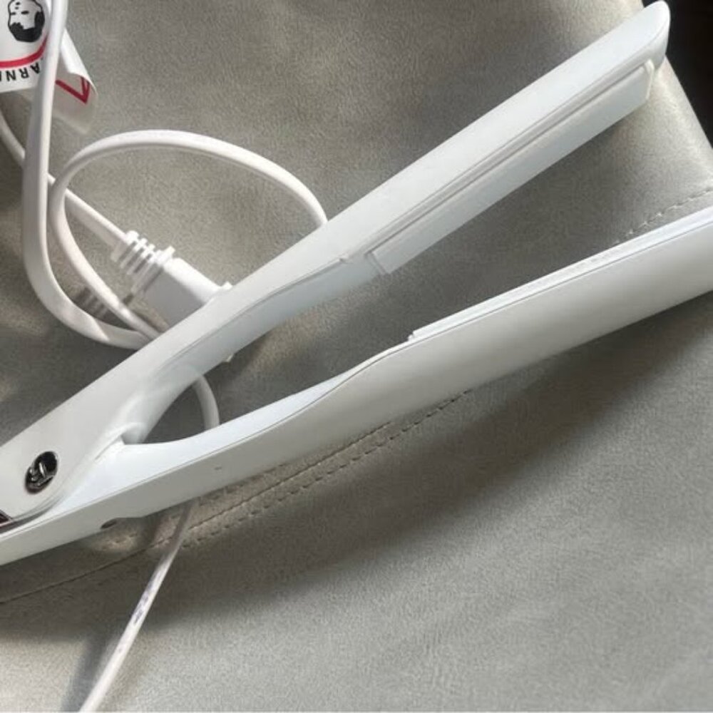 T3 Lucea 1 in flat iron